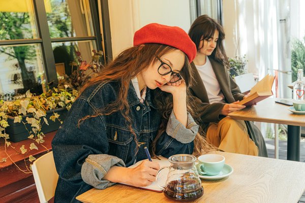 Métamorphose Familiale et Progrès Sociétal : Une Évolution Interconnectée